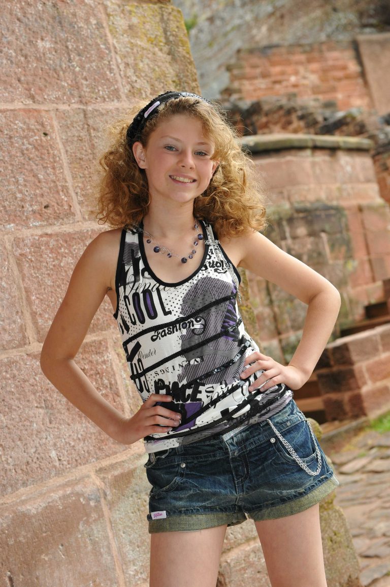 debardeur-enfant-fille-imprime-fashion